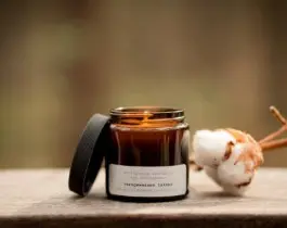 Geurkaars: apothekerspot (versgewassen lakens)